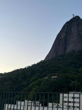 apartamento charmoso no Humaitá